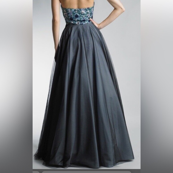 Prom dress - Picture 9 of 10